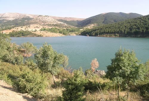 DSİ 25. Bölge Çanakkale - Gelibolu Demircili Göleti Sulaması yenileme proje hazırlanması için ilan yaptı