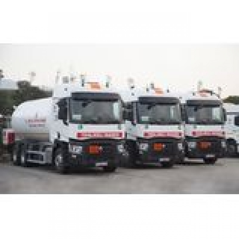 OMSAN, Renault Trucks’tan 65 adet çekici ve kamyon aldı