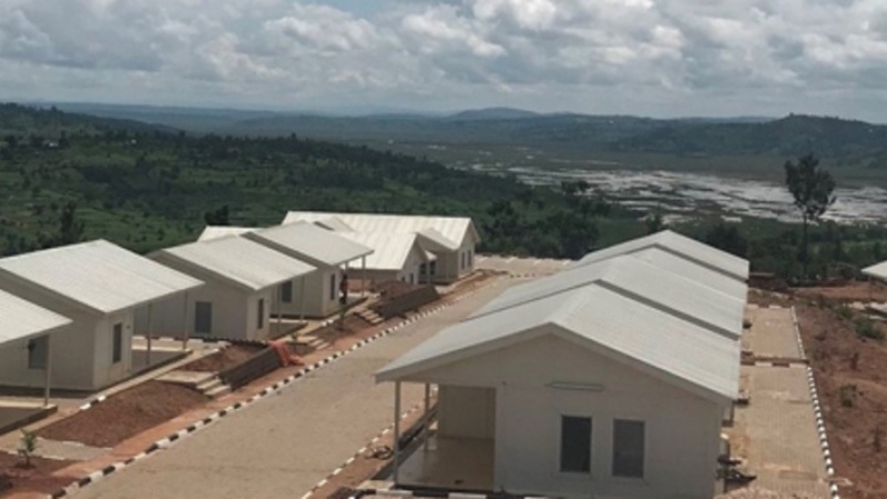 Vekon, Ruanda’da prefabrik panel sistem ile sosyal tesis binaları inşa etti