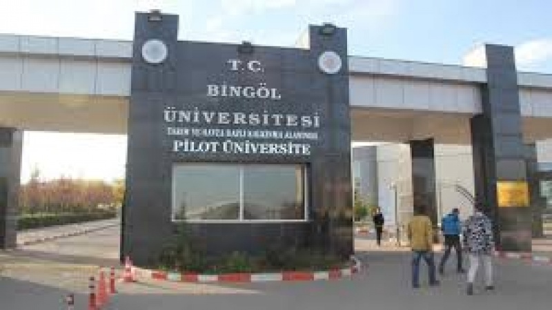 Bingöl Üniversitesi, 50 Daireli Lojman Yapımı İhalesi için Sözleşme İmzaladı


