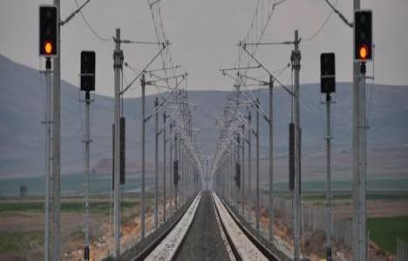 TCDD 1. Bölge Sirkeci Uzunköprü Hattı Türkiye - Yunanistan Demir Yolu Hudut Köprüsü Kayalama ve Kıyı Tahkimatı için İhale Açtı
