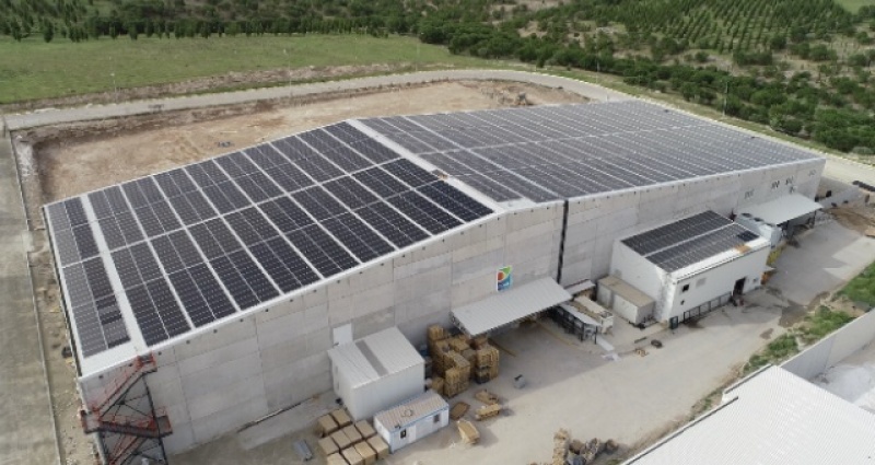 TurSEFF ve İş Bankası İşbirliğinde İlk Çatı Üstü Güneş Enerjisi Projesi Finanse Edildi 
