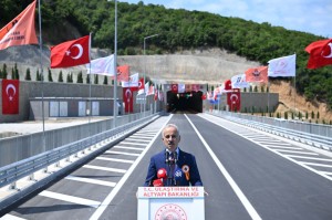 Yalova-Armutlu Yolu Hizmete Açıldı