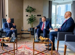 Sabancı Holding Başkanı Hayri Çulhacı ve CEO'su Kıvanç Zaimler, Kanada Başbakanı Mark Carney ile Görüştü
